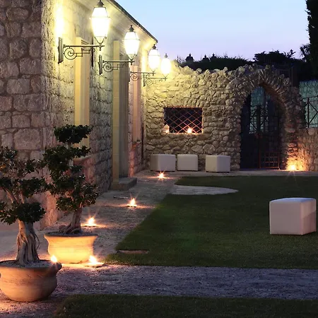 Üdülőközpont Feudo San Martino 4*