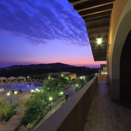 Θέρετρο Feudo San Martino 4*